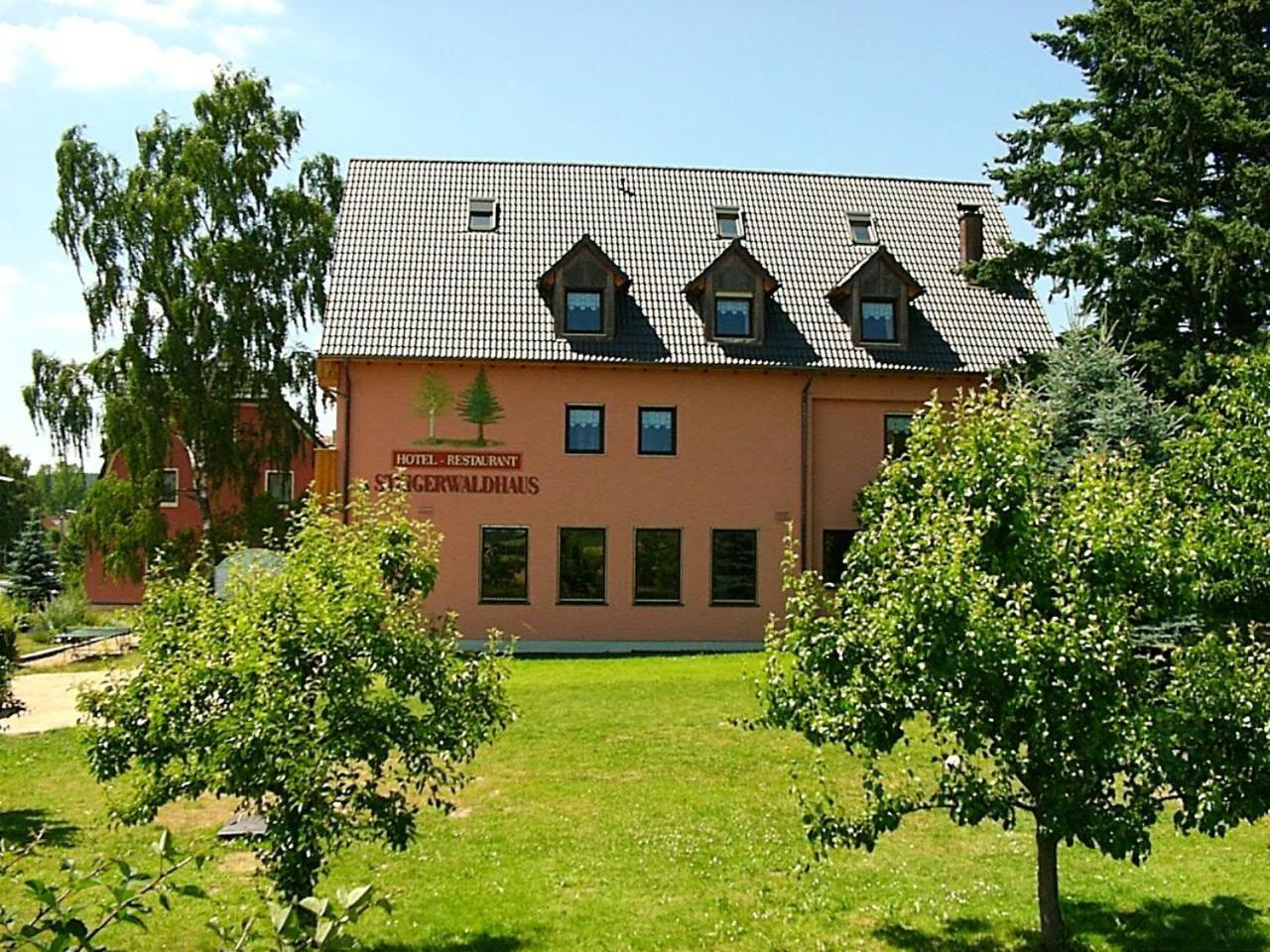Landhotel Steigerwaldhaus Burghaslach Esterno foto